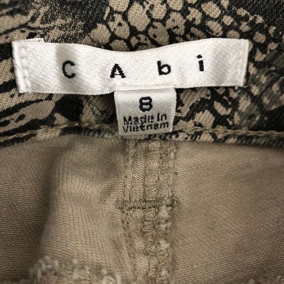 Cabi Women's 8 Beige Diamondback Snakeskin Print Mid Rise Skinny Jeans - Picture 4 of 5